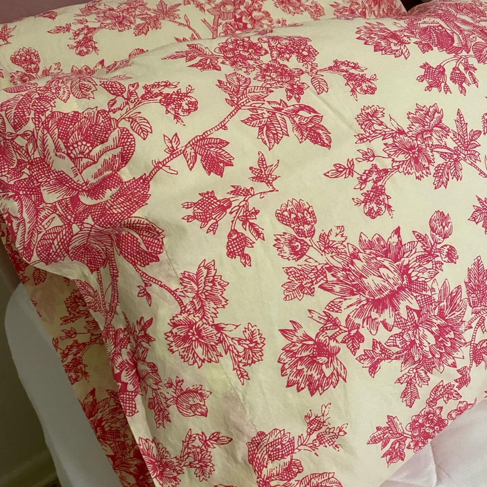 Urban Outfitters Queen Duvet cover